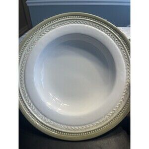 Williams Sonoma White w Sage Green Embossed Rim 9.5” Soup Pasta Bowl Italy 2pc